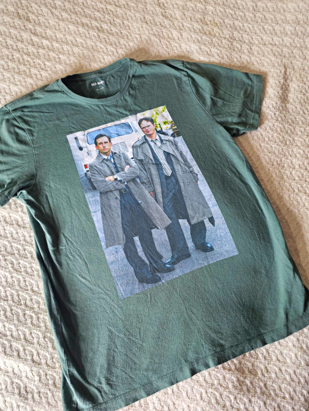 Old Navy Men's Moss Green Graphic Print The Office Michael and Dwight T-Shirt M